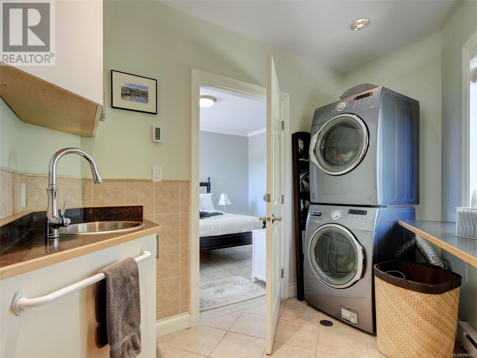4690 Otter Point Pl, Sooke, British Columbia  V9Z 0K6 - Photo 36 - 986450