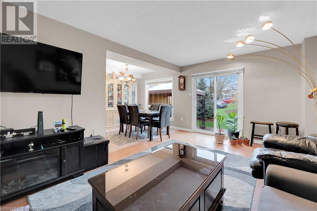5016 Friesen Boulevard, Beamsville, Ontario  L0R 1B5 - Photo 14 - 40722568