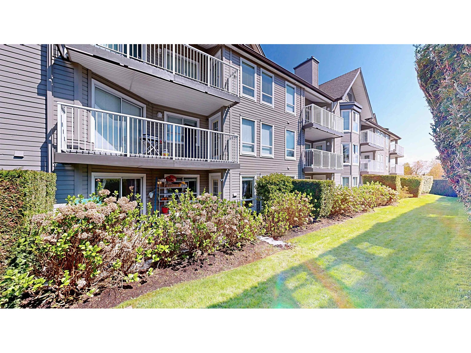 112 15140 108 Avenue, Surrey, British Columbia  V3R 0T9 - Photo 3 - R2994979