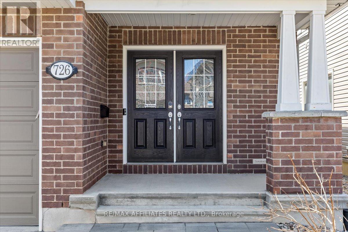 Property at 726 BUNCHBERRY WAY image 3