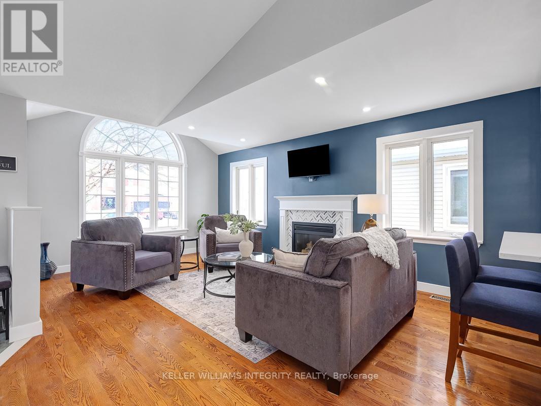 28 Alon Street, Ottawa, Ontario  K2S 1L2 - Photo 9 - X12110279