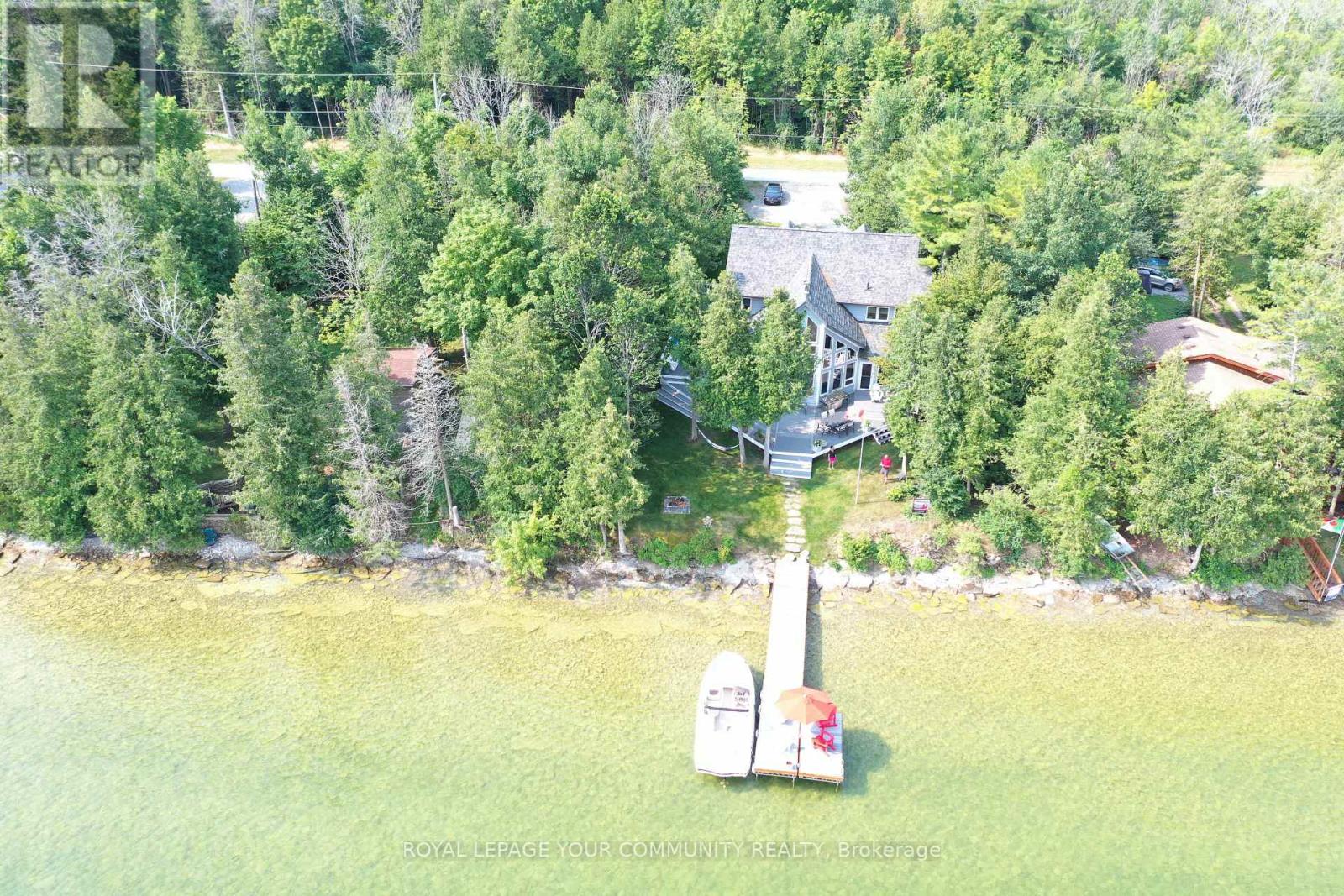 334 Loon Road, Georgina Islands (Georgina Island), Ontario  L0E 1R0 - Photo 39 - N12110254
