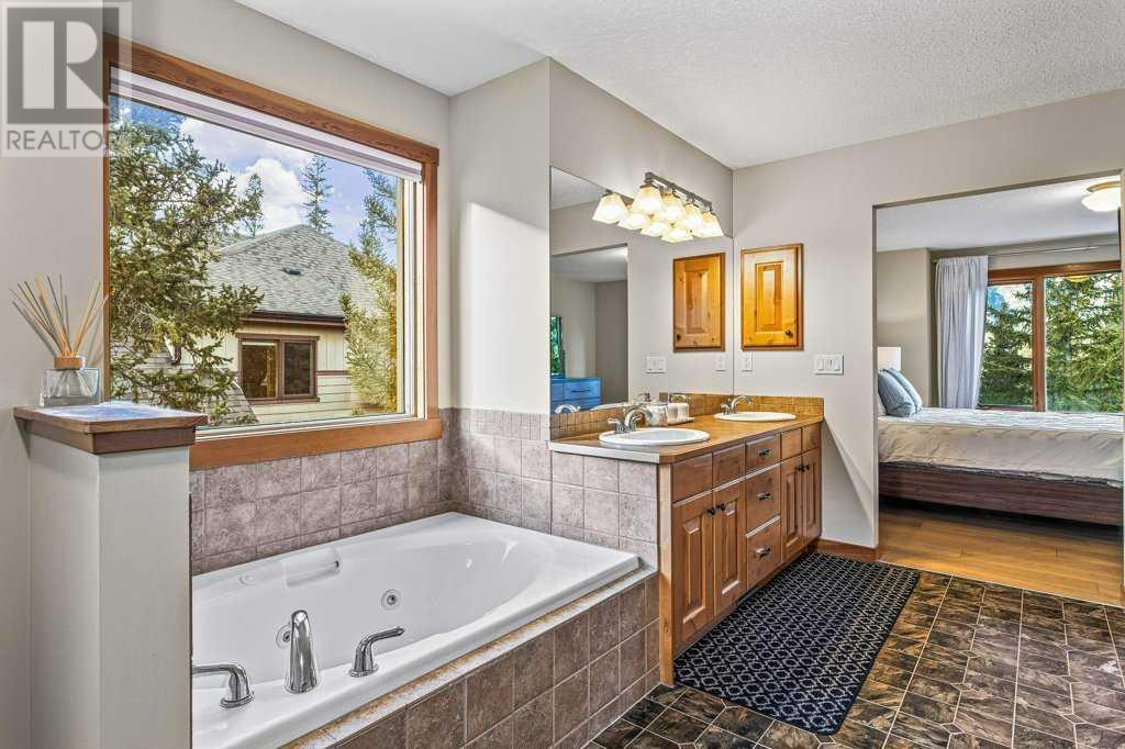 215 Miskow Close, Canmore, Alberta  T1W 3G7 - Photo 31 - A2172454