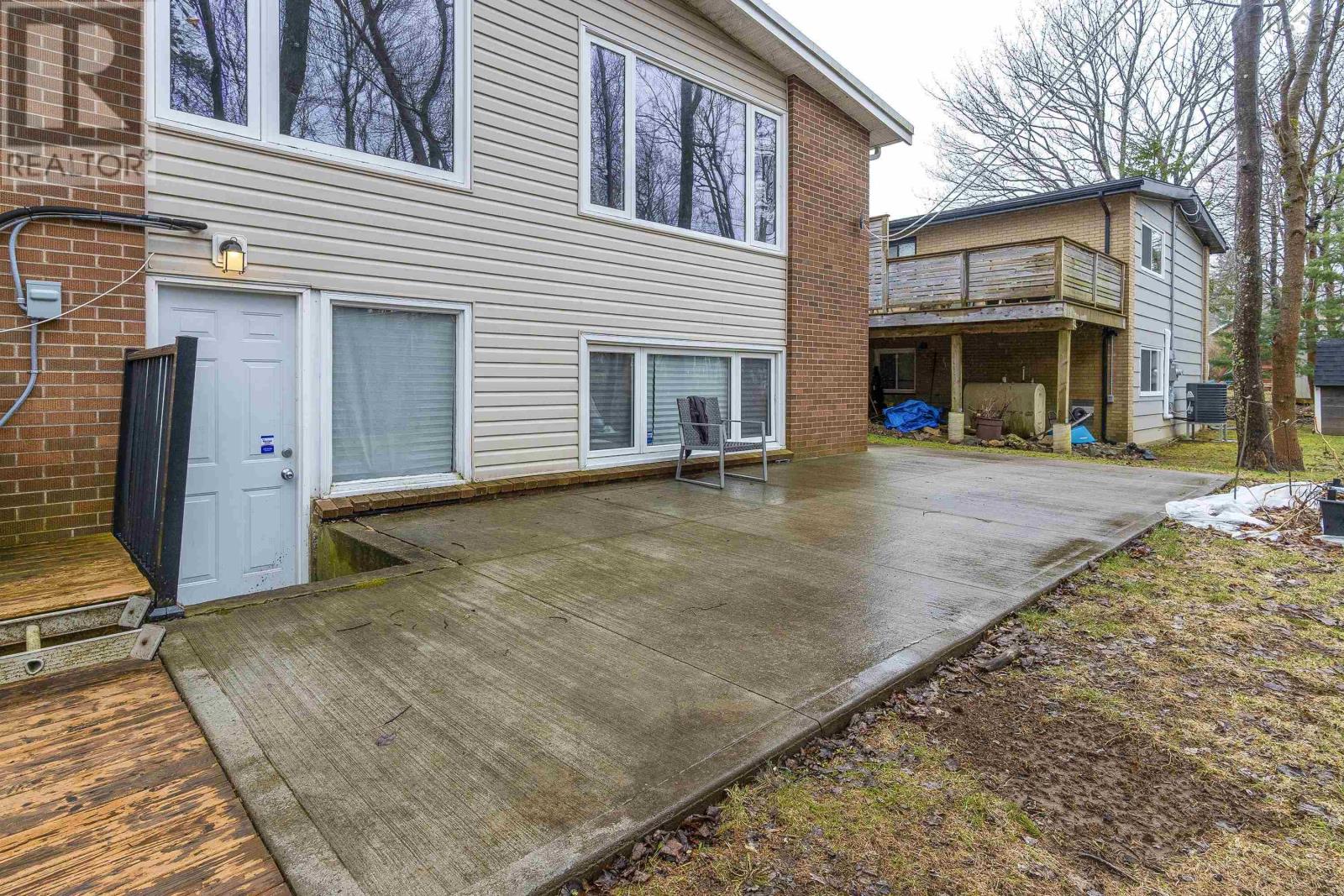 Property at 33 Southill Drive image 1