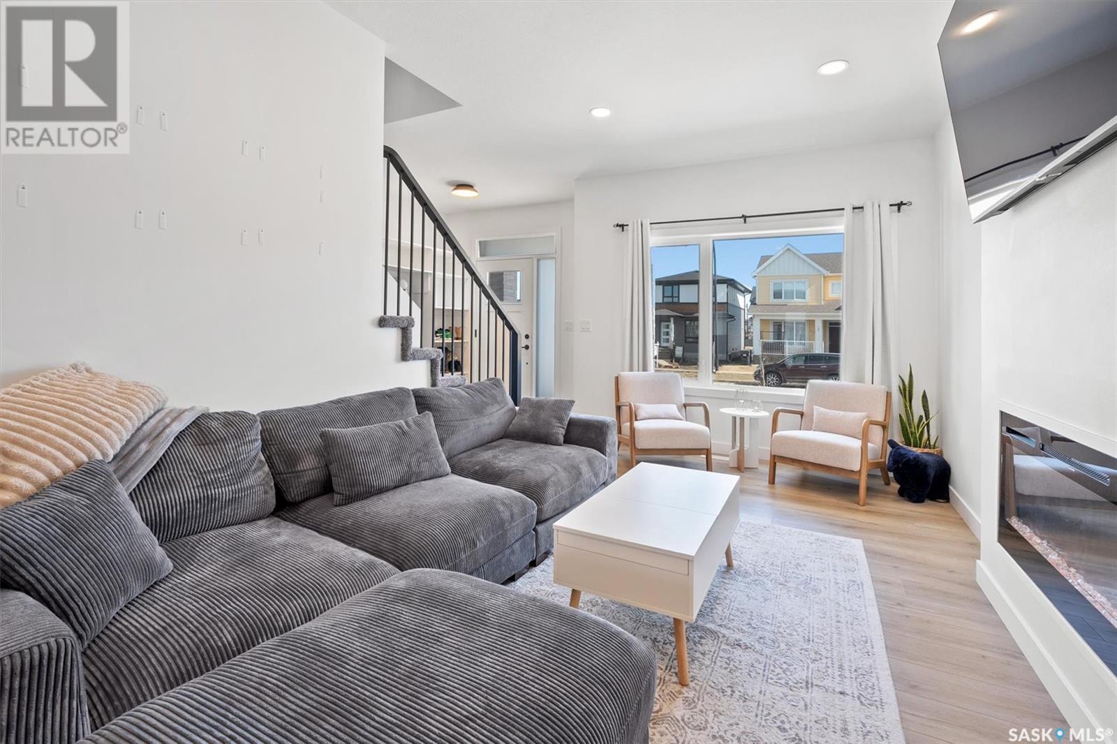 Property at 106 Taube AVENUE image 3