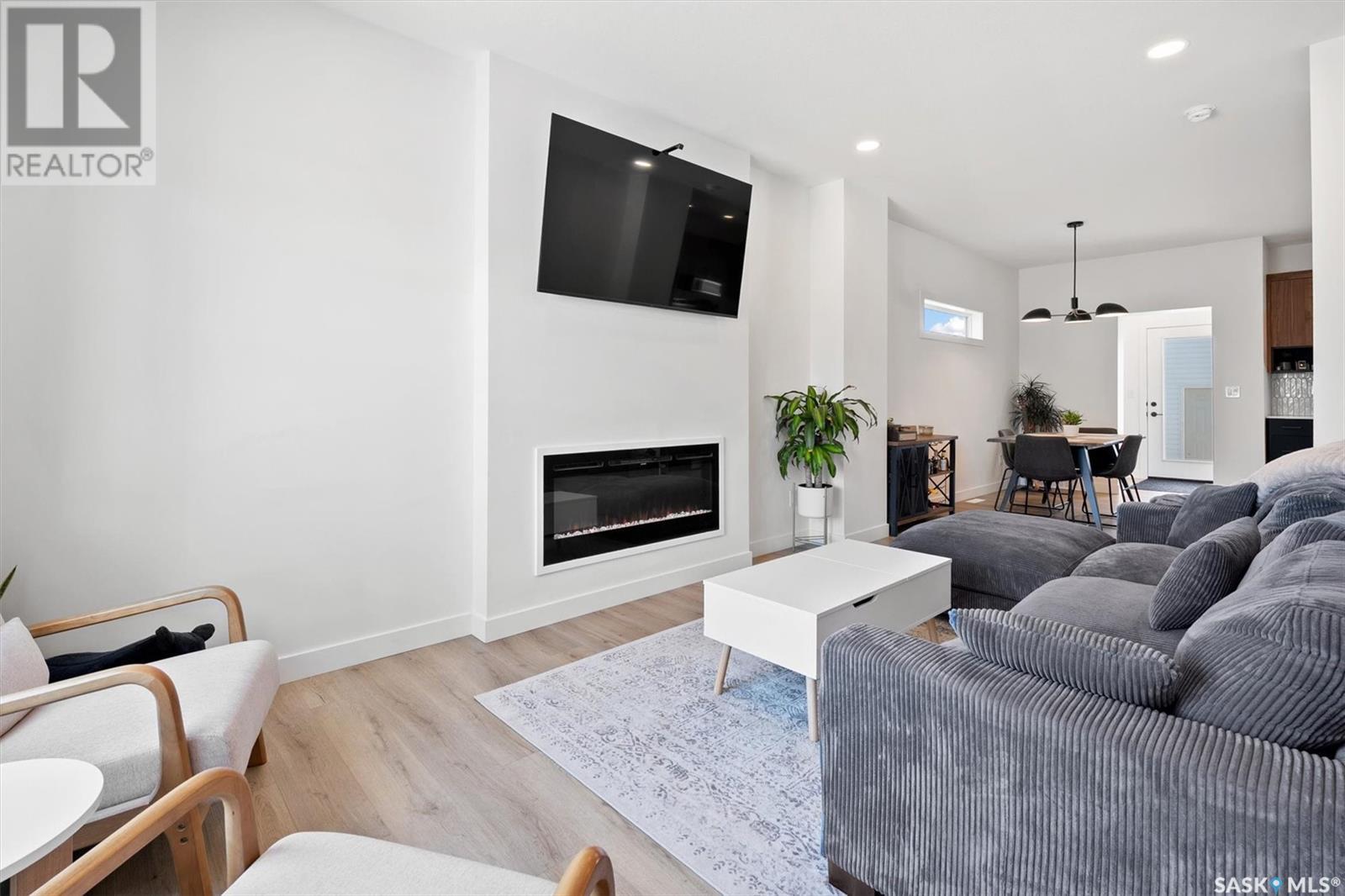 Property at 106 Taube AVENUE image 5