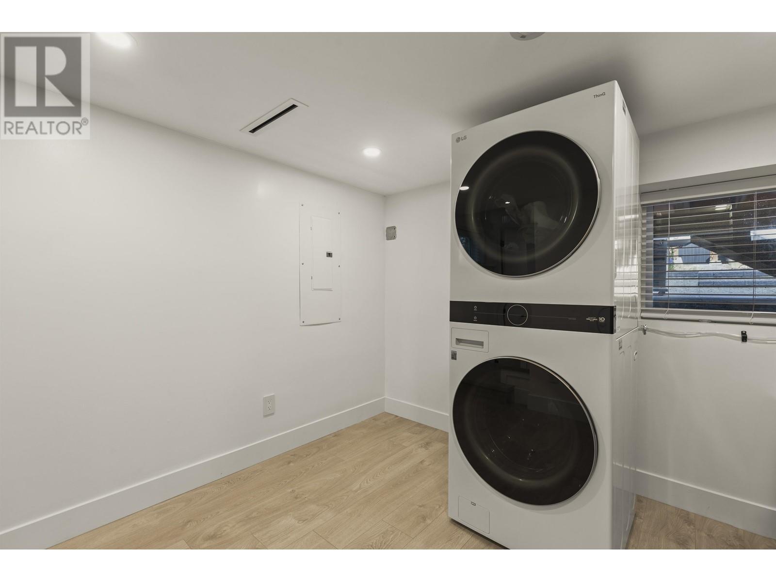Listing Picture 26 of 31 : 5292 DUNBAR STREET, Vancouver / 溫哥華 - 魯藝地產 Yvonne Lu Group - MLS Medallion Club Member