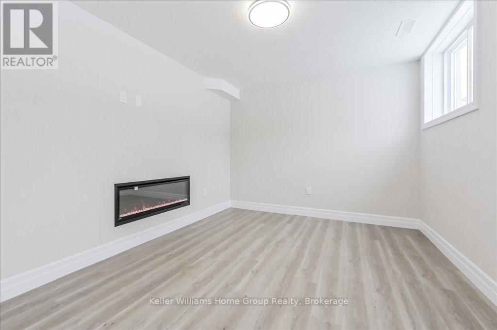 574 James Street, Centre Wellington, Ontario  N1M 2J1 - Photo 37 - X12000103