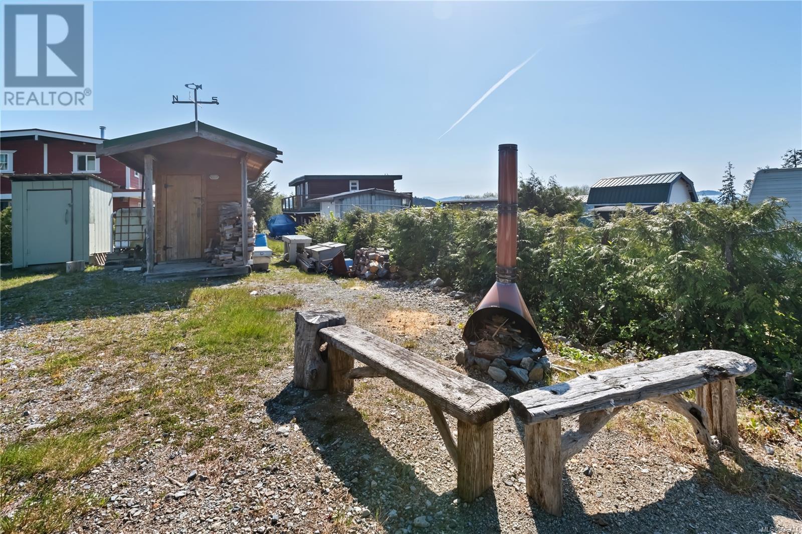 1090 Seventh Ave, Ucluelet, British Columbia  V0R 3A0 - Photo 11 - 996714