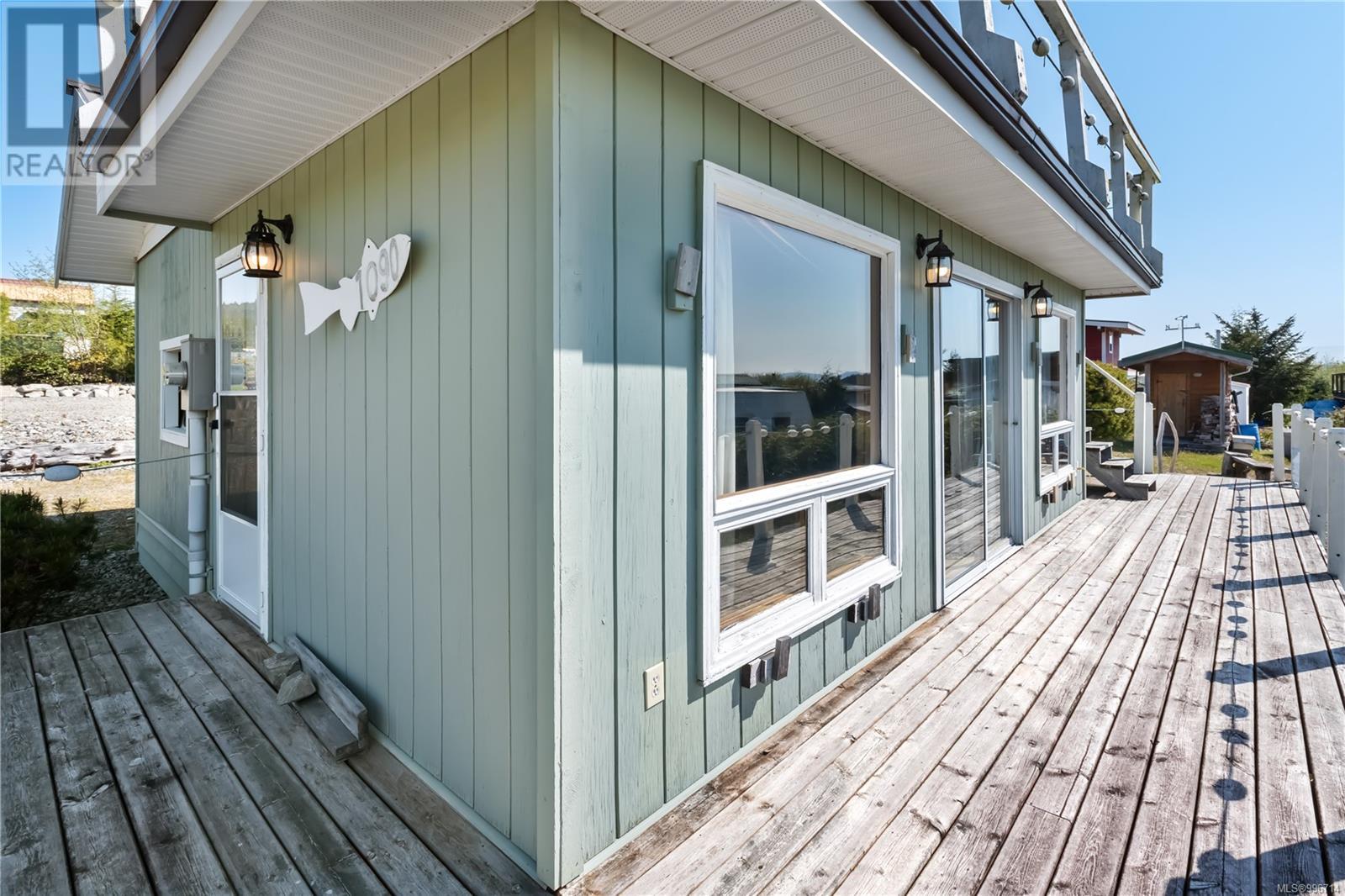 1090 Seventh Ave, Ucluelet, British Columbia  V0R 3A0 - Photo 9 - 996714