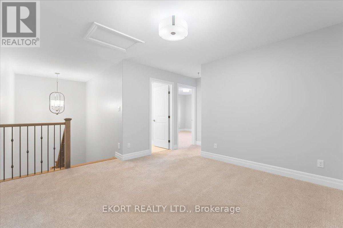 28 Wims Way, Belleville (Thurlow Ward), Ontario  K8N 0H8 - Photo 18 - X12105138