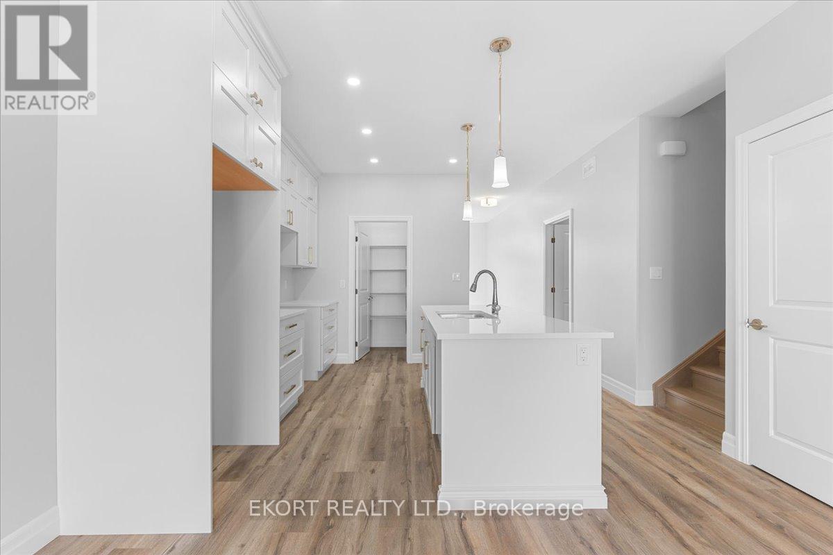 Property at 28 WIMS WAY image 4
