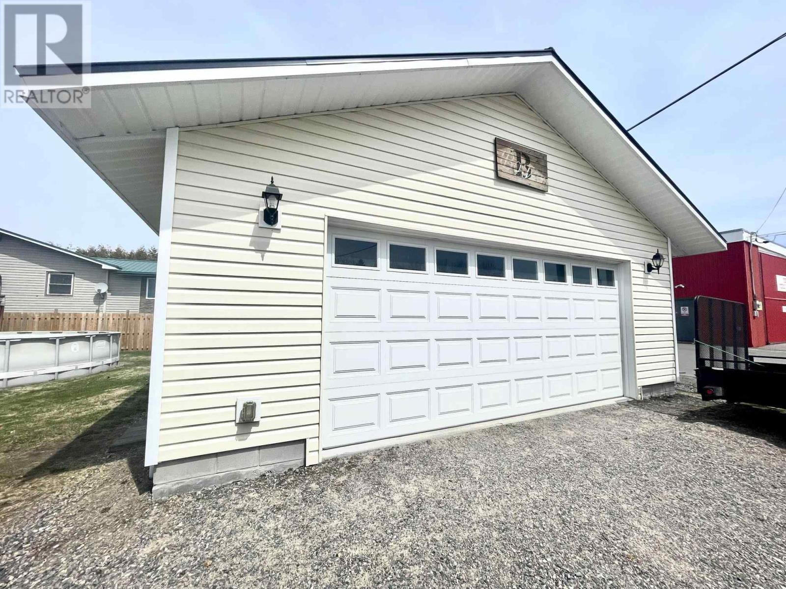 219 Main St, Thessalon, Ontario  P0R 1L0 - Photo 4 - SM250892