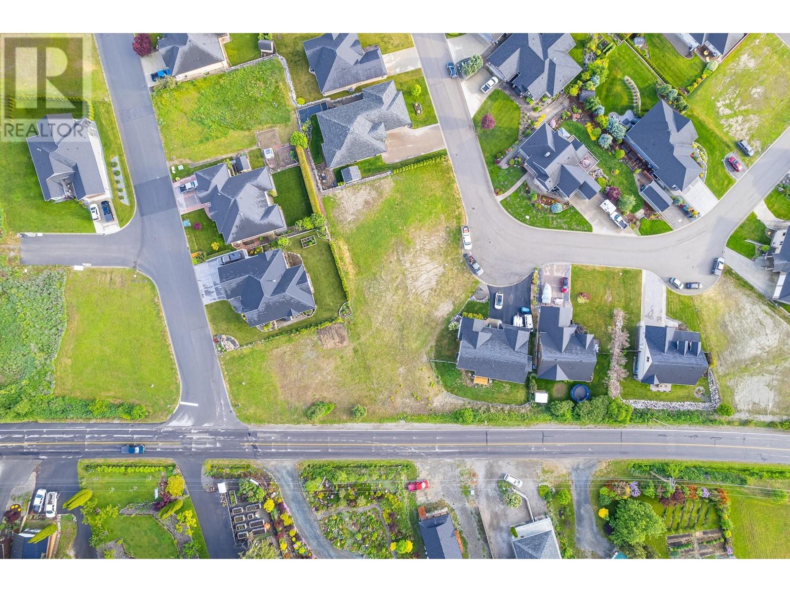 1016 Purcell Crescent, Creston, British Columbia  V0B 1G3 - Photo 16 - 10345405