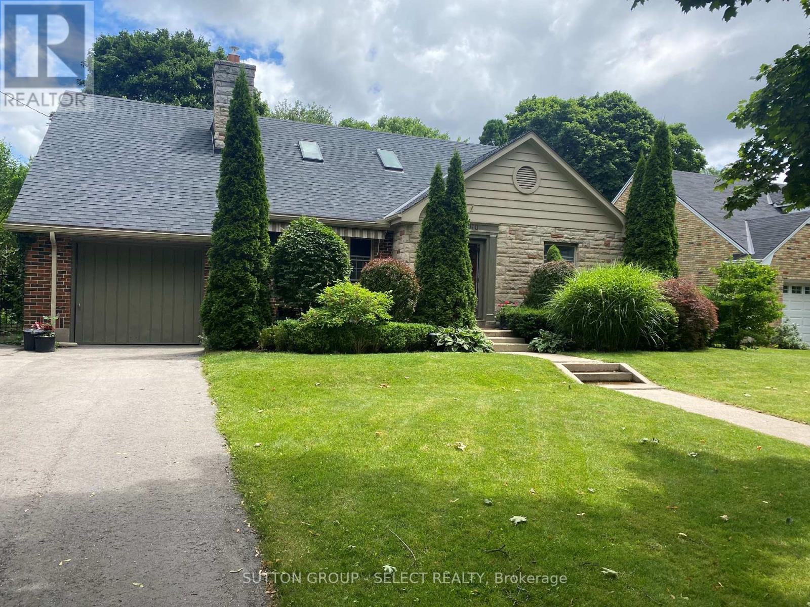 1010 Harrison Avenue, London East, Ontario  N5Y 2V2 - Photo 3 - X12110208