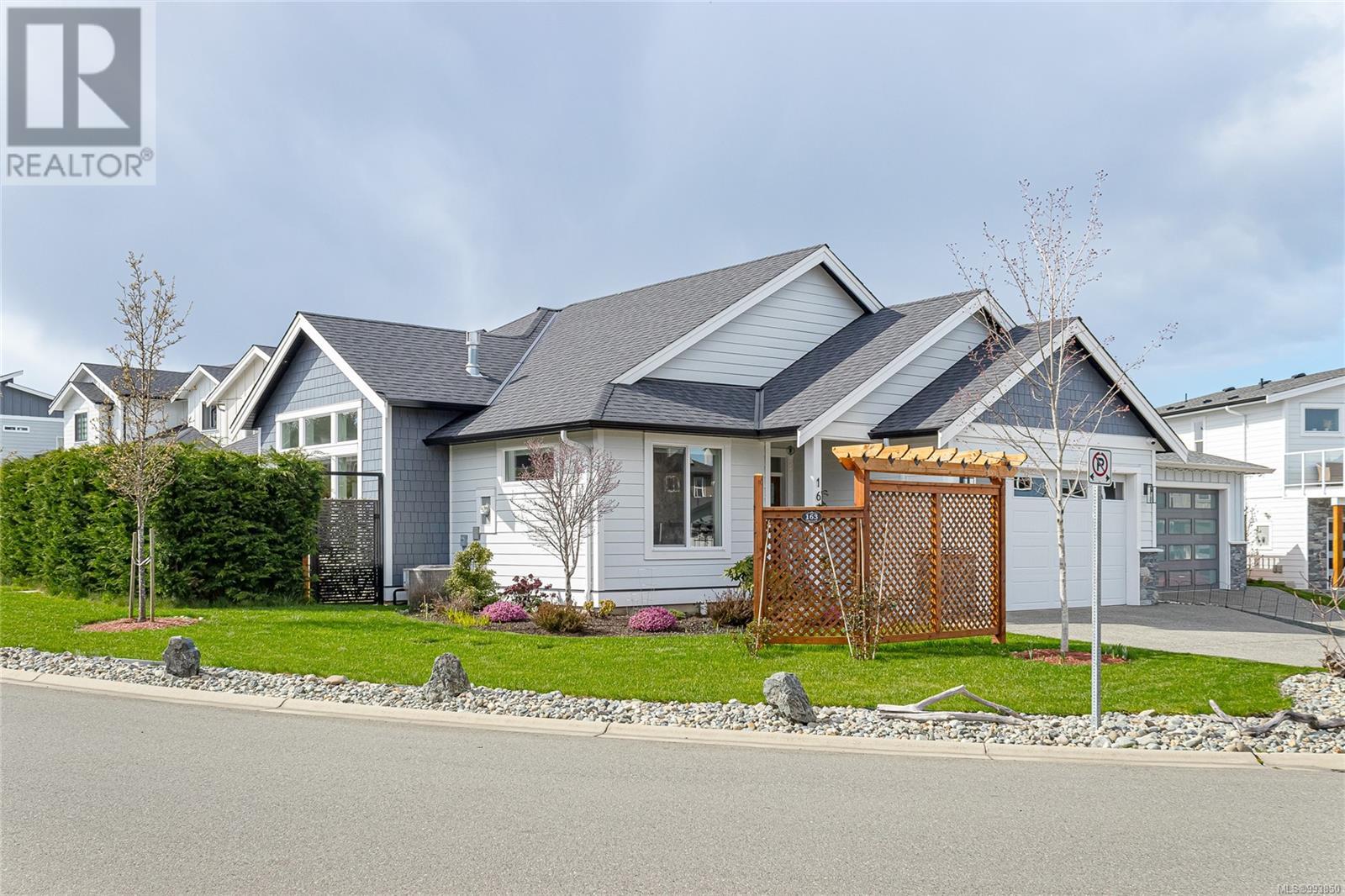 Property at 163 Cabot Crt image 1
