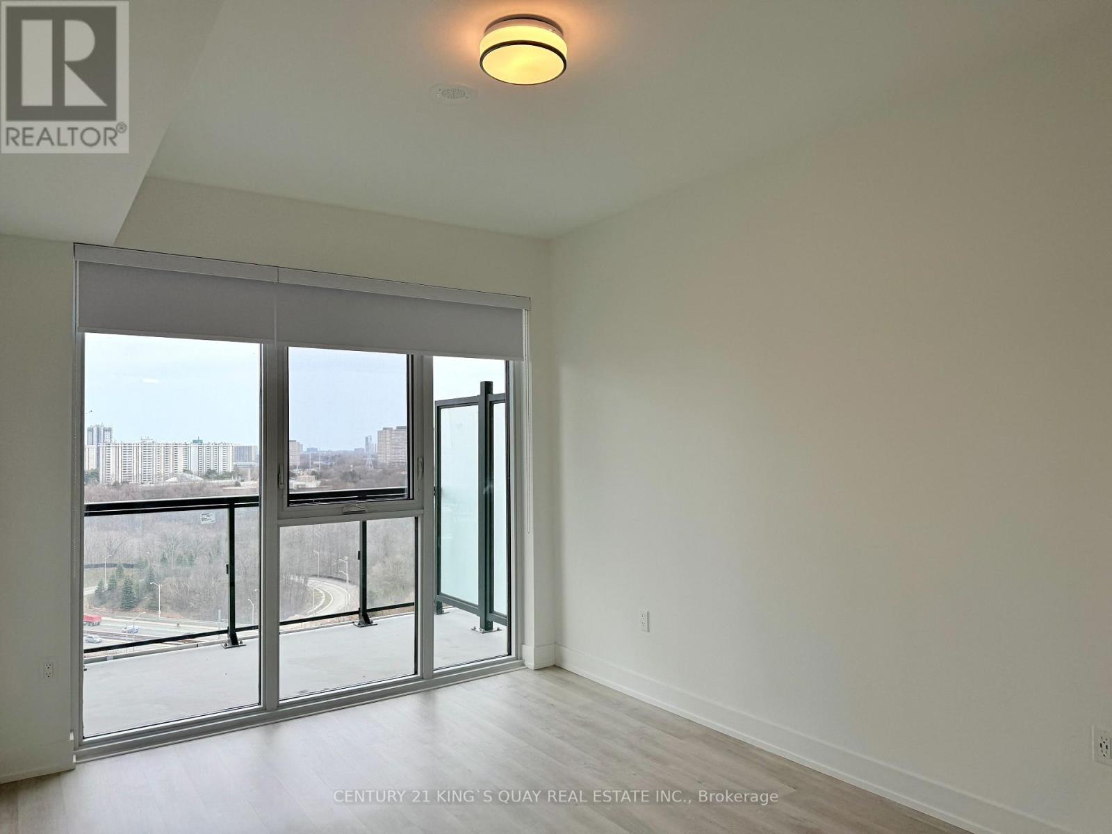 1208 - 30 Inn On The Park Drive, Toronto, Ontario  M3C 0P7 - Photo 8 - C12106316