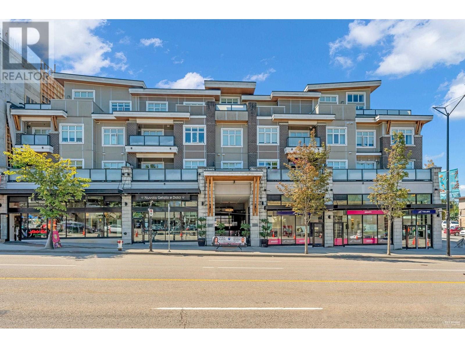 301 4710 Hastings Street, Burnaby, British Columbia  V5C 2K7 - Photo 2 - R2995533