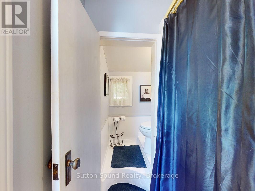 199 Mallory Beach Road, South Bruce Peninsula, Ontario  N0H 2T0 - Photo 18 - X12110205