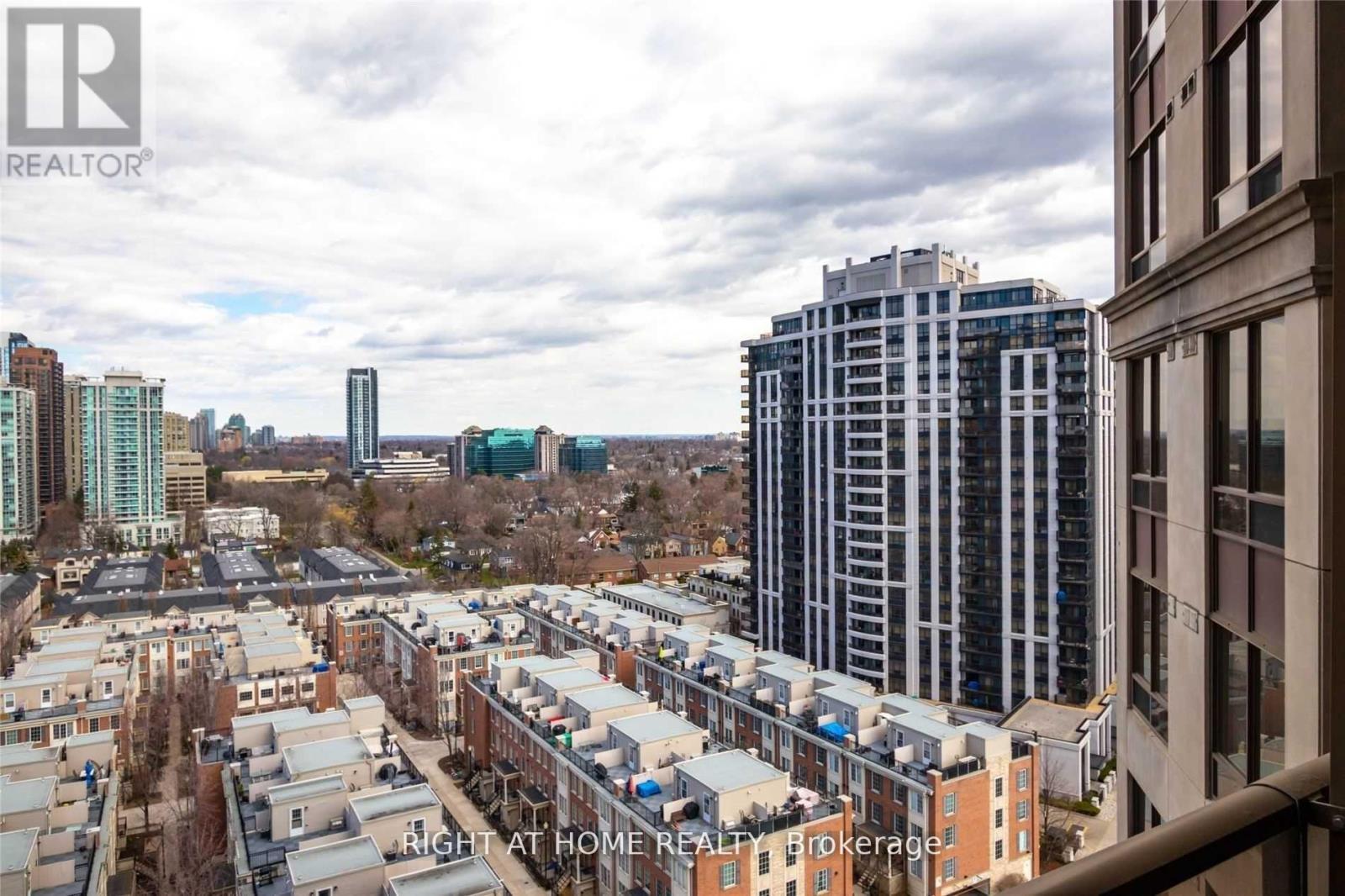 1428 - 80 Harrison Garden Boulevard, Toronto (Willowdale East), Ontario  M2N 7E3 - Photo 4 - C12105844