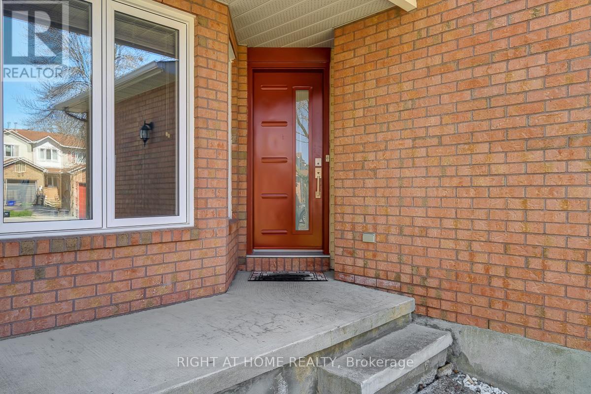 Property at 60 KIMBOLTON CRESCENT image 2
