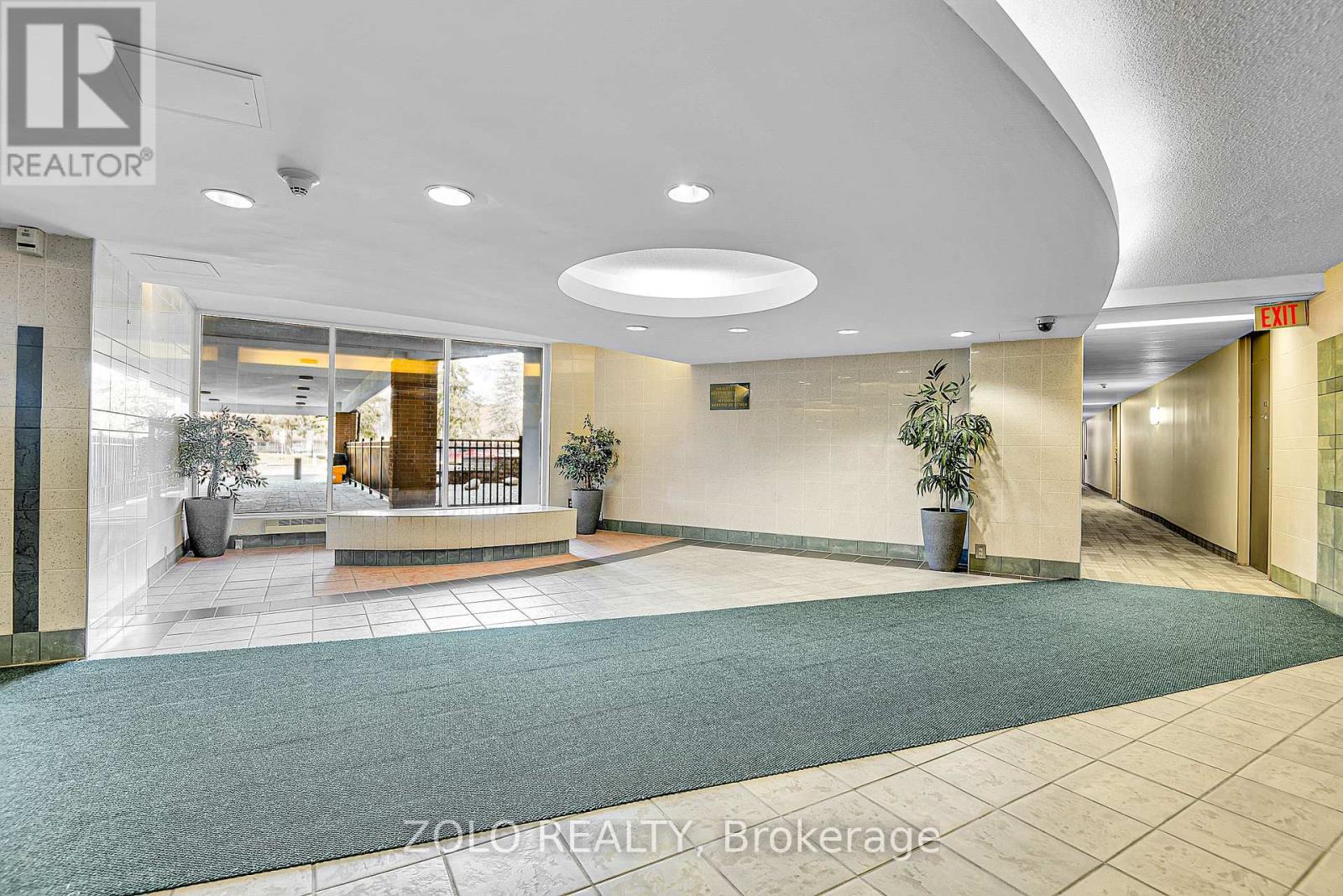 Property at 905 - 2000 JASMINE CRESCENT image 4
