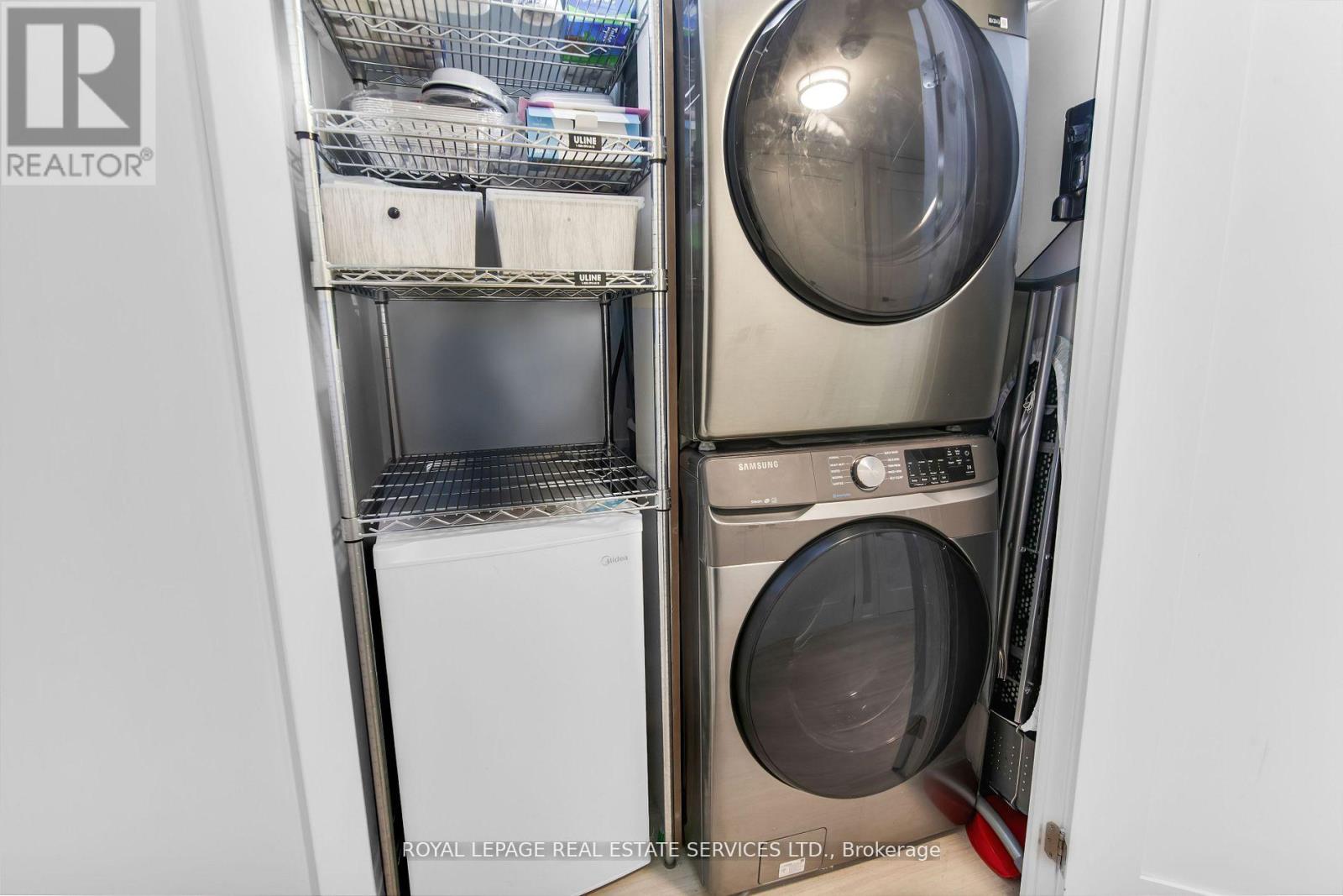 2006 - 30 Wellington Street E, Toronto, Ontario  M5E 1S3 - Photo 27 - C12110317