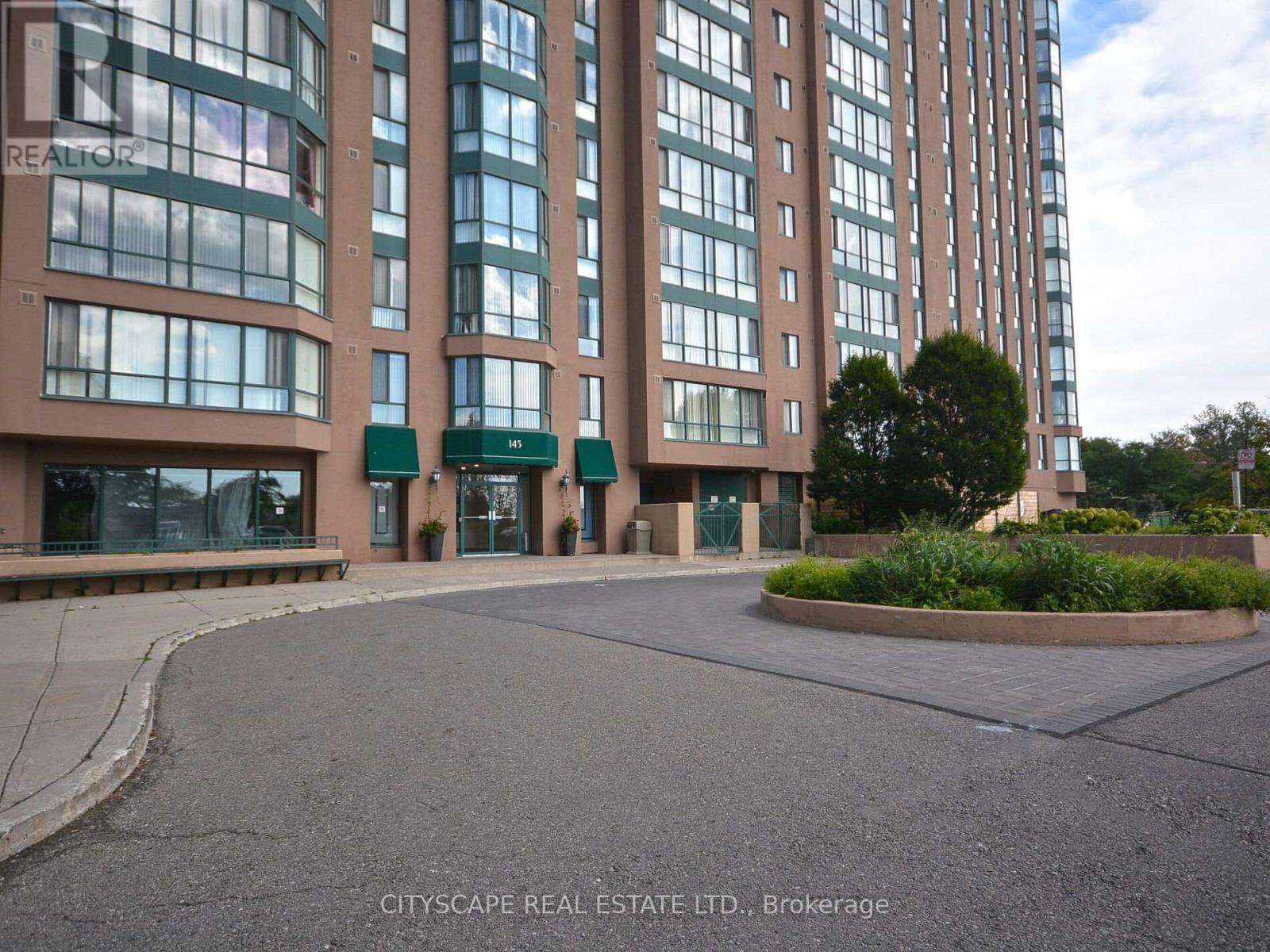 1205 - 145 Hillcrest Avenue, Mississauga, Ontario  L5B 3Z1 - Photo 4 - W11978404