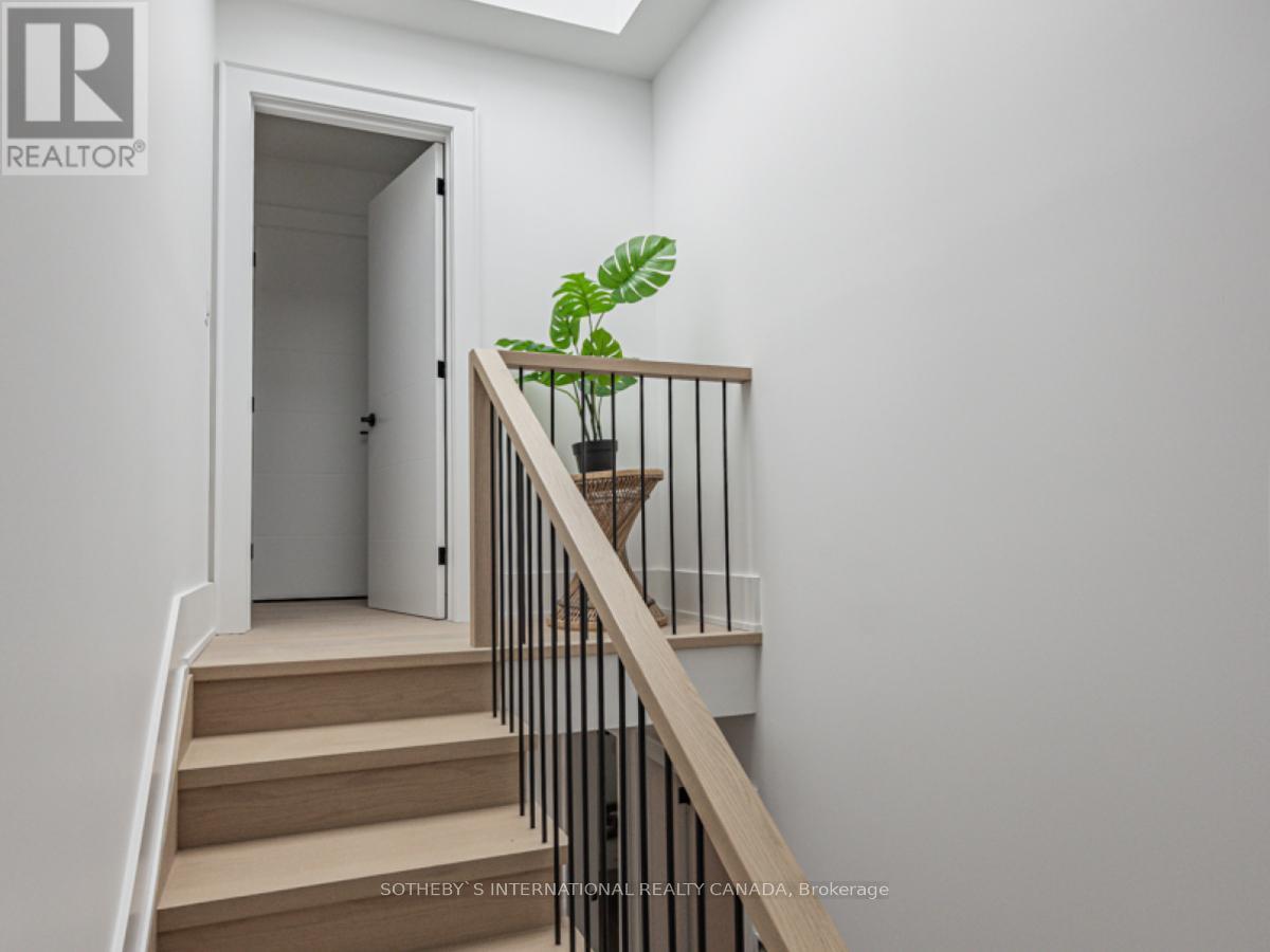 6 Twenty Fifth Street, Toronto, Ontario  M8V 3P3 - Photo 32 - W12038167