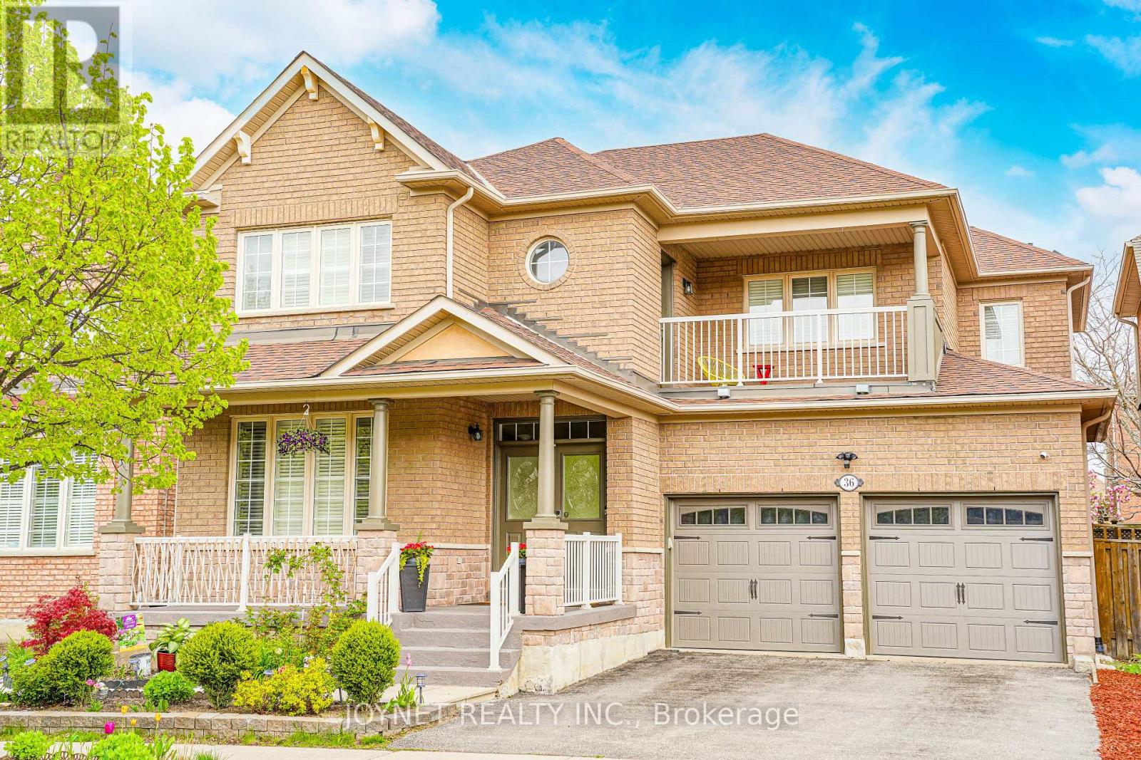 Property at 36 NEWBRIDGE AVENUE N image 1