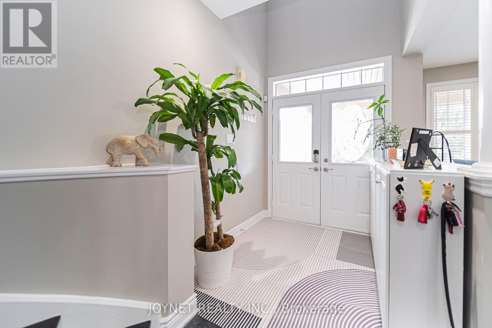 Property at 36 NEWBRIDGE AVENUE N image 5