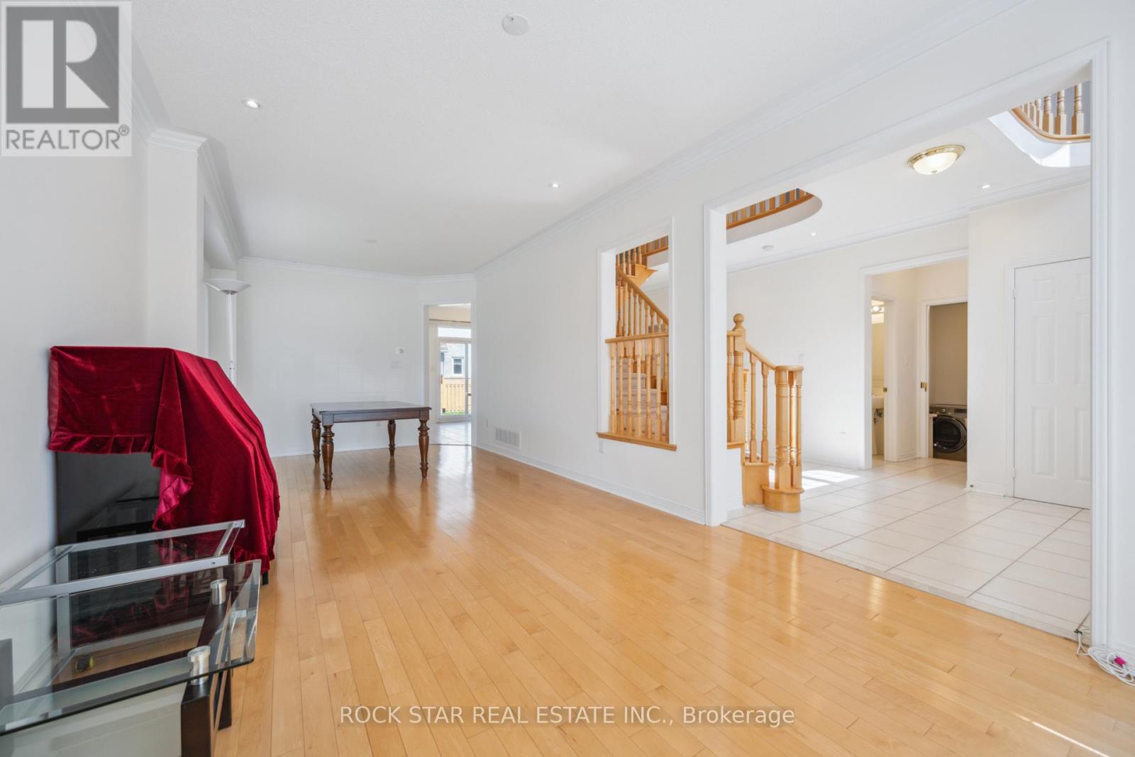 18 Burndenford Crescent, Markham, Ontario  L3P 7Z3 - Photo 12 - N12110302