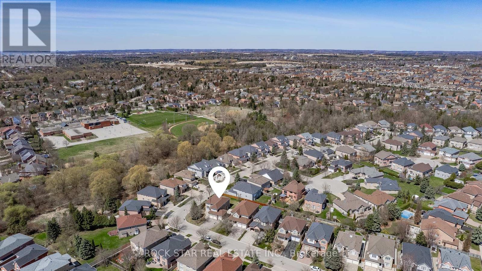 Property at 18 BURNDENFORD CRESCENT image 4