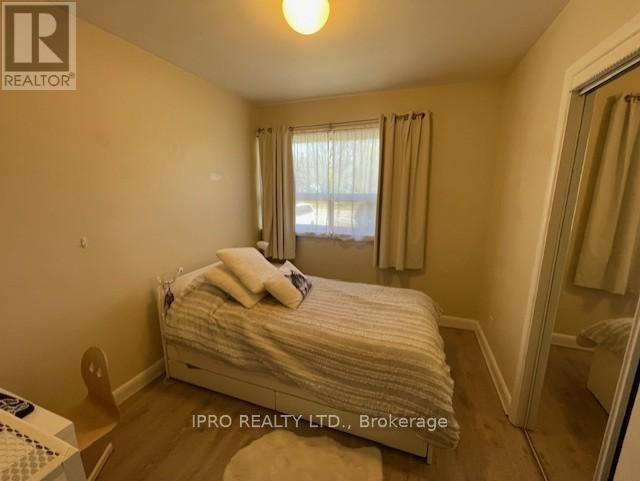 478 Wedgewood Drive, Oakville, Ontario  L6J 4S7 - Photo 8 - W12110213
