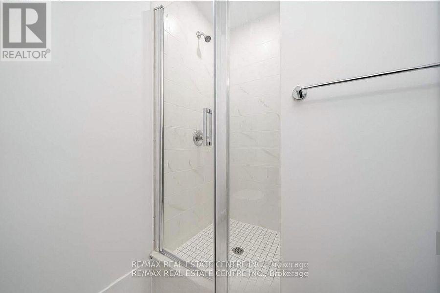 311 - 2433 Dufferin Street, Toronto, Ontario  M6E 0B4 - Photo 13 - W12110230