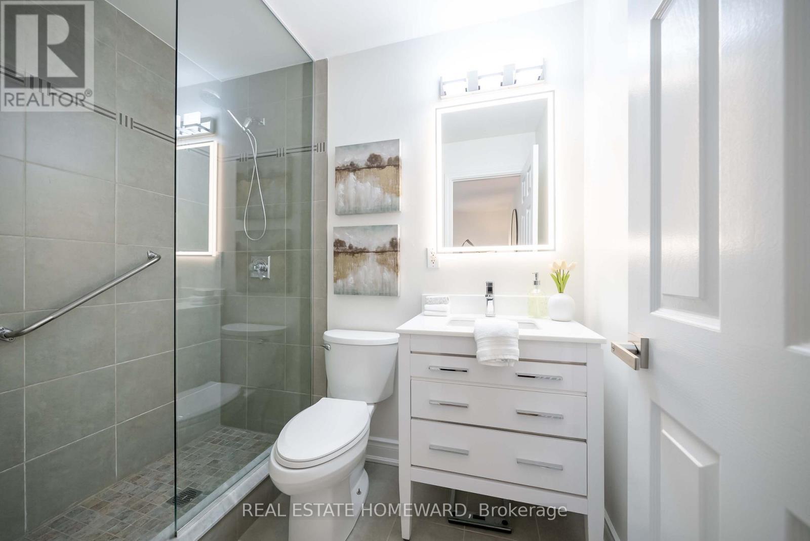 2 - 2314 Marine Drive, Oakville, Ontario  L6L 1C3 - Photo 20 - W12110336