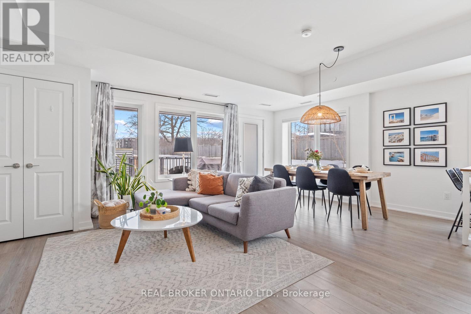 Property at 105 - 155 DOWNSVIEW PARK BOULEVARD image 2