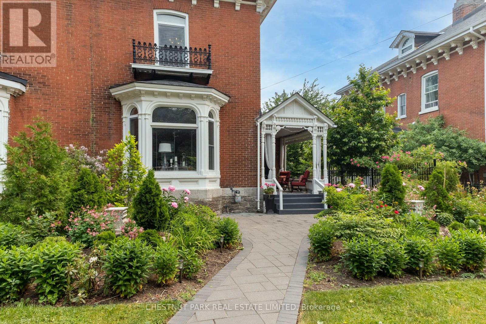 Property at 219 CHARLES STREET image 3