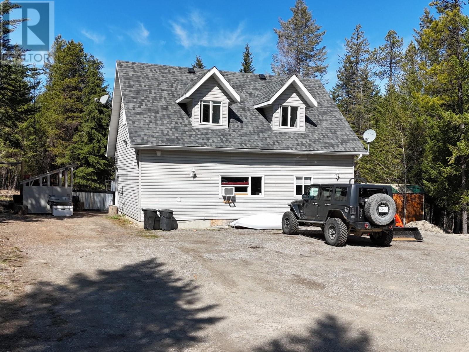 2045 Harris Road, Cranbrook, British Columbia  V1C 6V3 - Photo 4 - 10344703