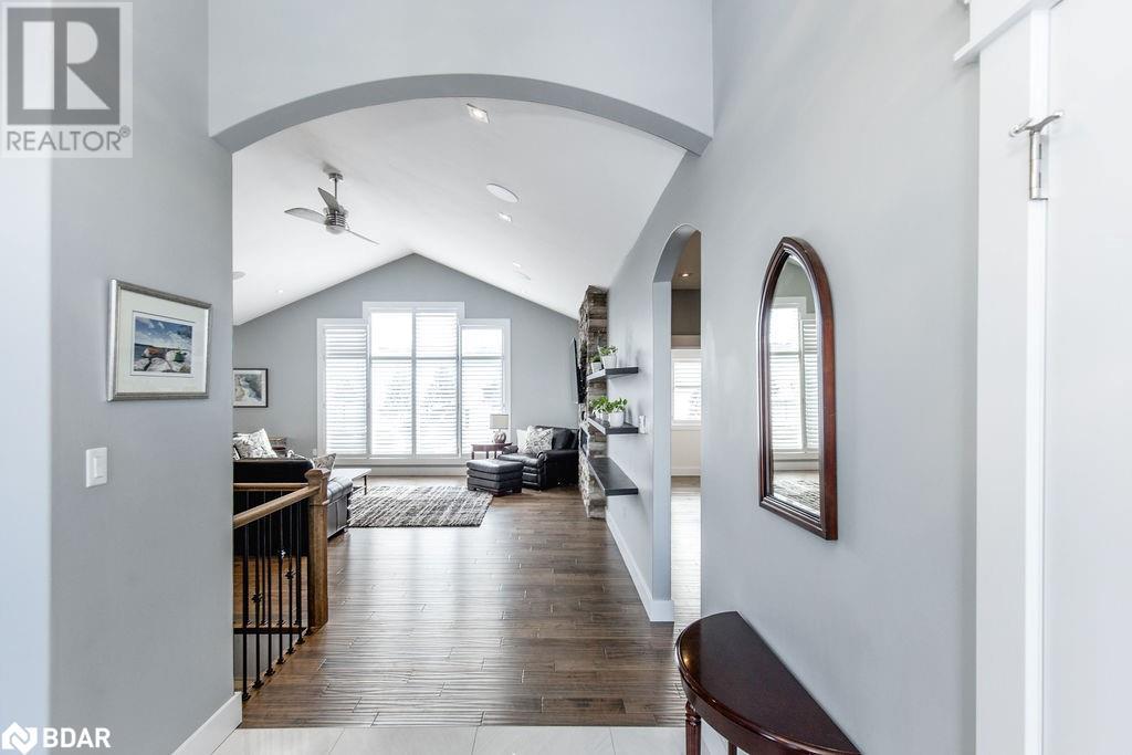 Property at 25 MENNILL Drive image 4