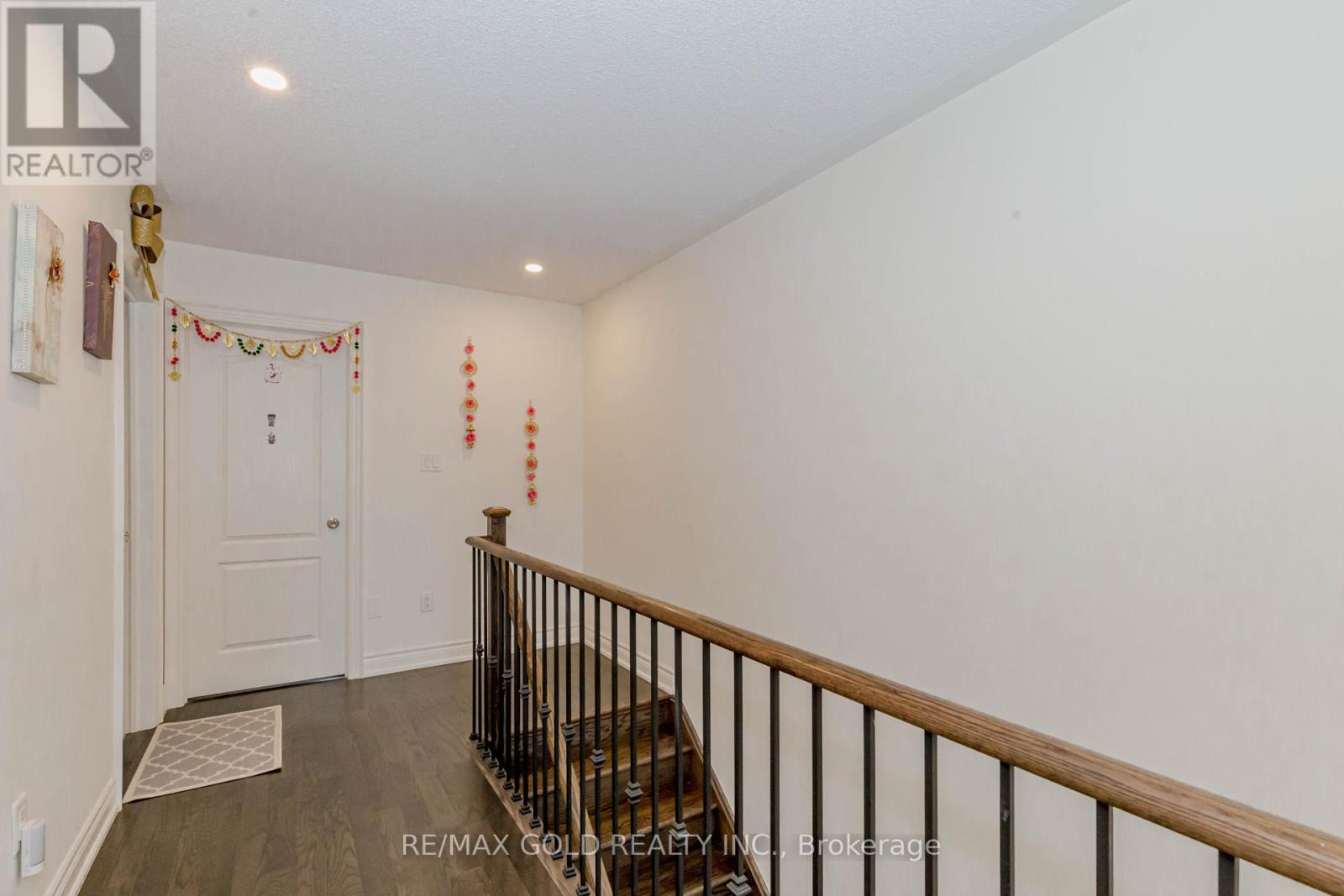 8644 Financial Drive, Brampton, Ontario  L6Y 6G5 - Photo 40 - W12041216