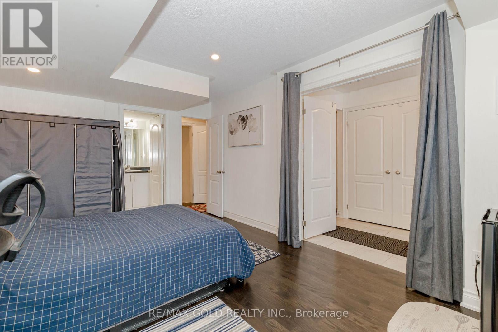 8644 Financial Drive, Brampton, Ontario  L6Y 6G5 - Photo 7 - W12041216