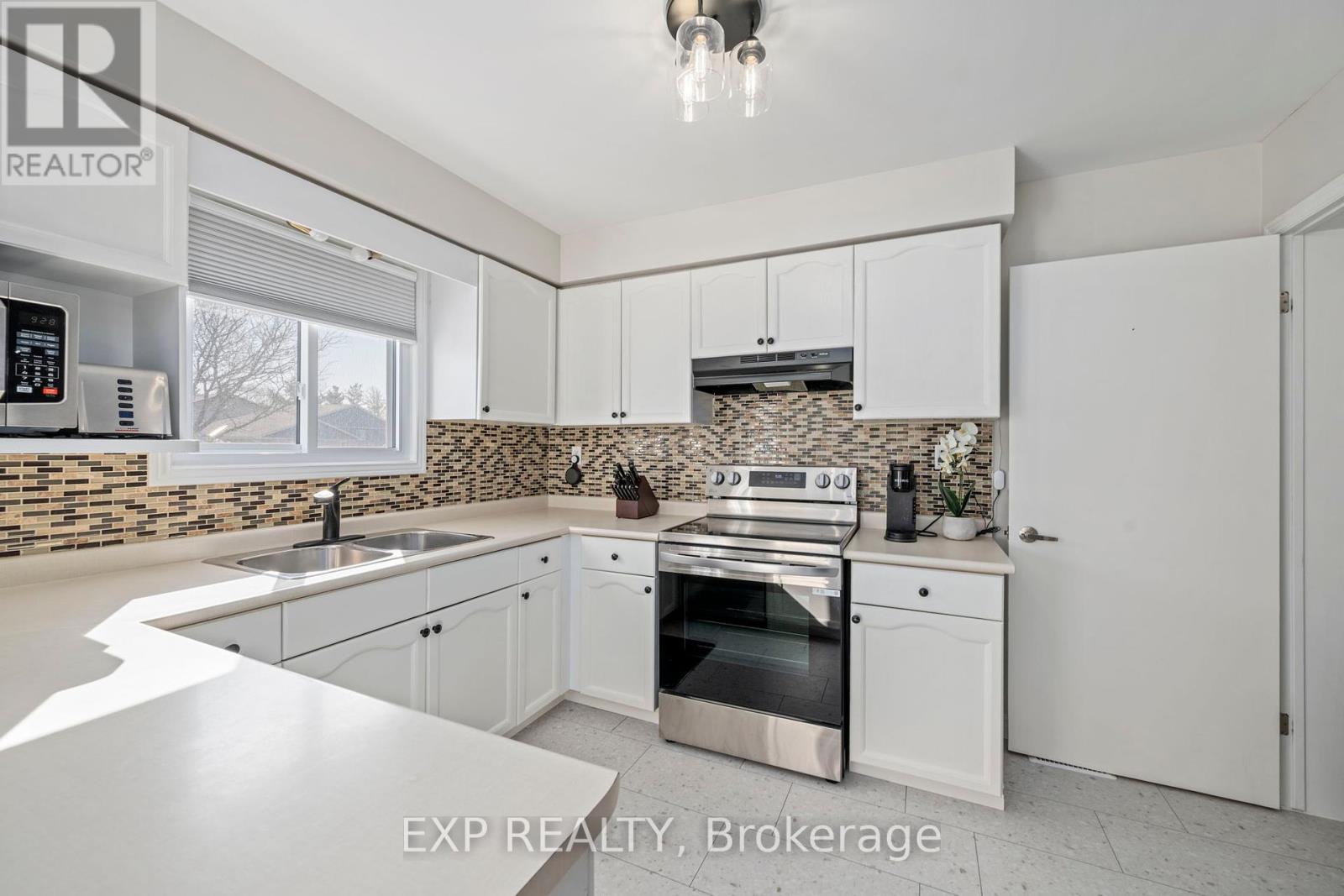 1 - 1930 Marconi Boulevard, London East, Ontario N5V 4S2 - Photo 6 - X12110420