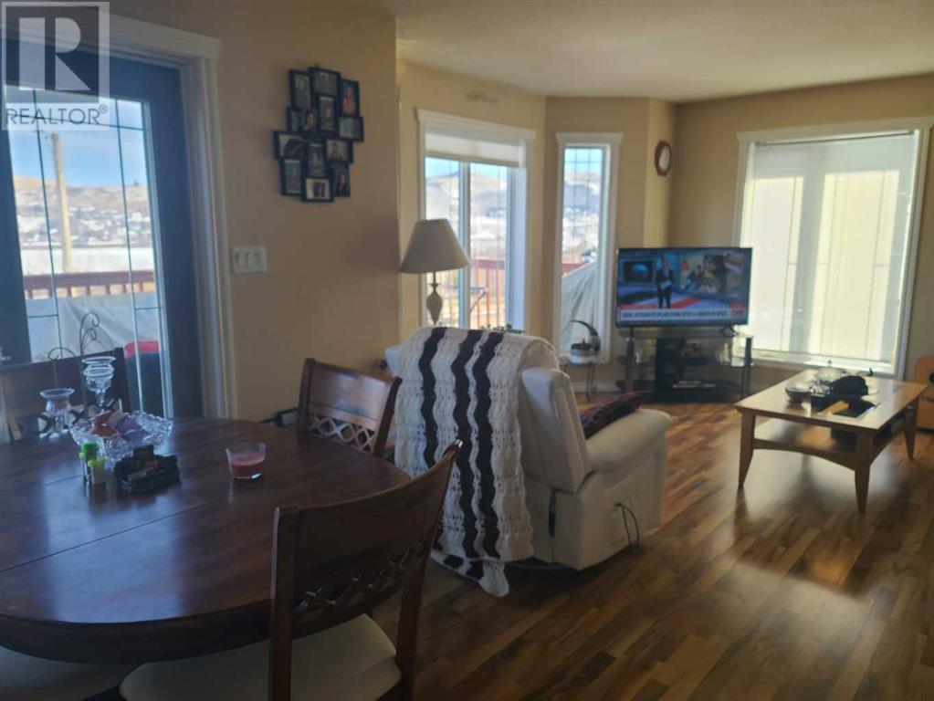 Property at 10506 90 Street image 5