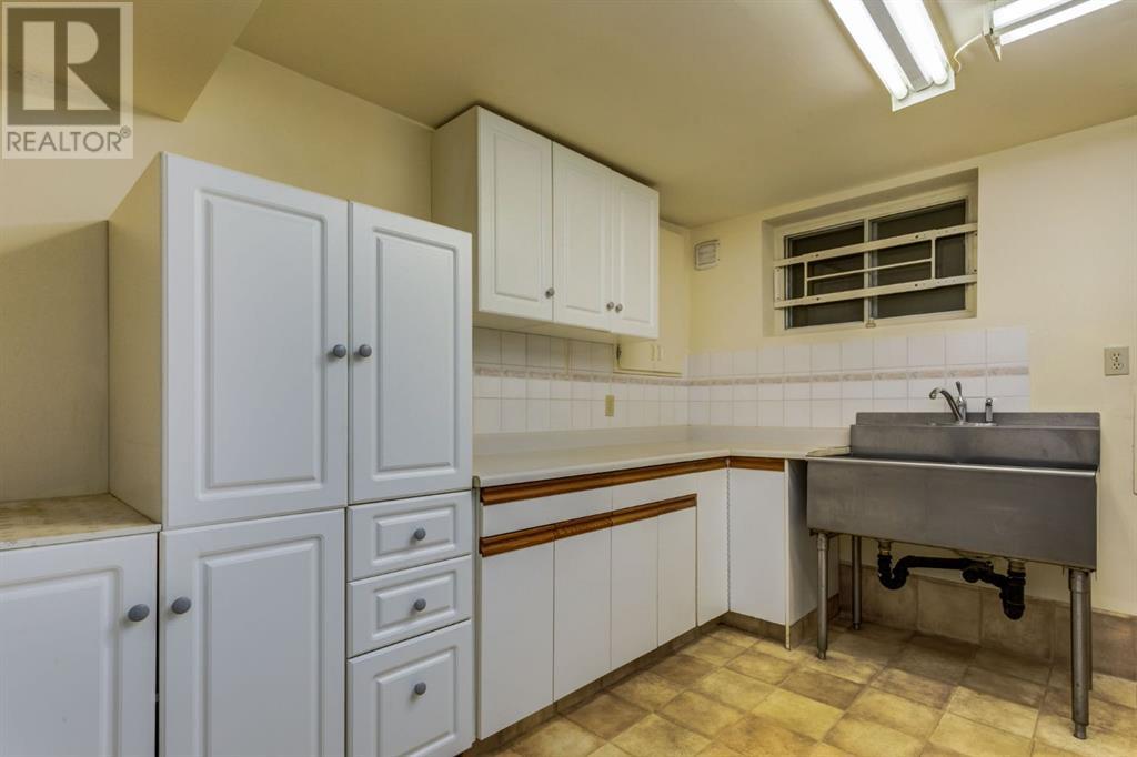 6119 Thornaby Way Nw, Calgary, Alberta  T2K 5K7 - Photo 19 - A2195691