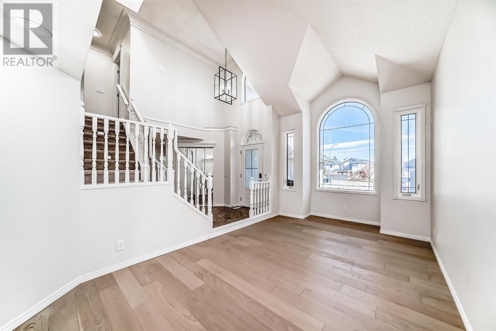 Property at 23 Del Ray Court NE image 3