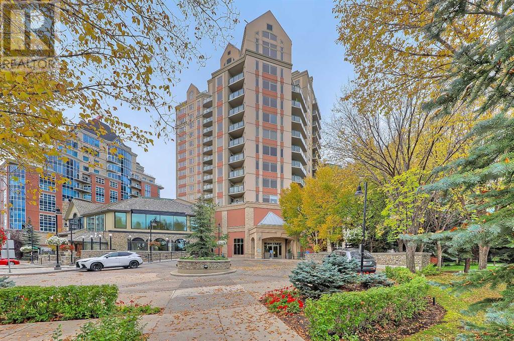 Property at 902, 200 La Caille Place SW image 1