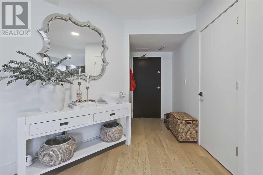 Property at 902, 200 La Caille Place SW image 2