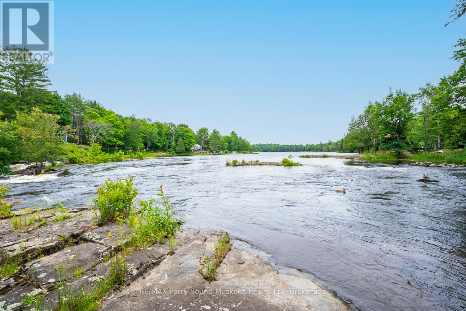 16 B Magnet Road, Magnetawan, Ontario  P0A 1P0 - Photo 15 - X12110496