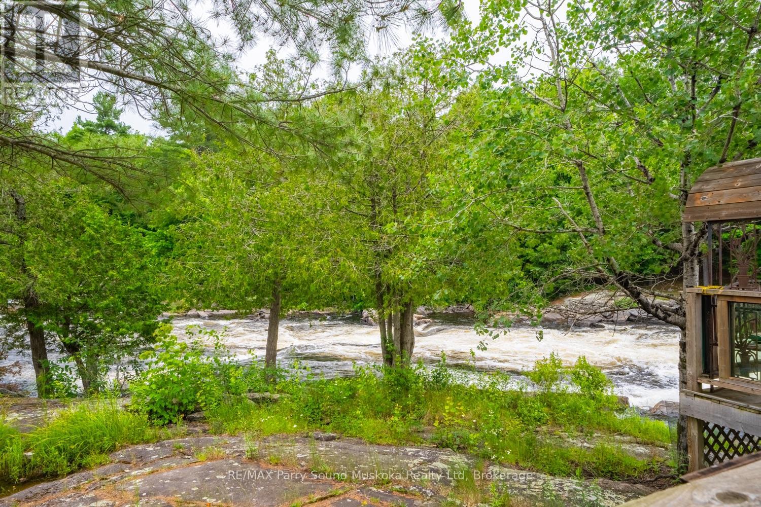 16 B Magnet Road, Magnetawan, Ontario  P0A 1P0 - Photo 21 - X12110496